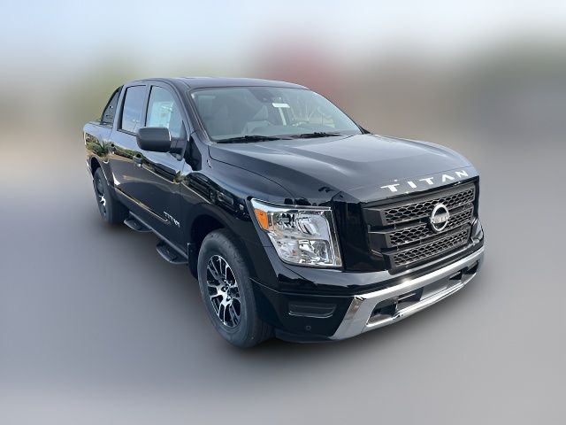 2024 Nissan Titan SV