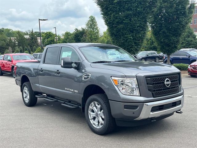 2024 Nissan Titan XD SV