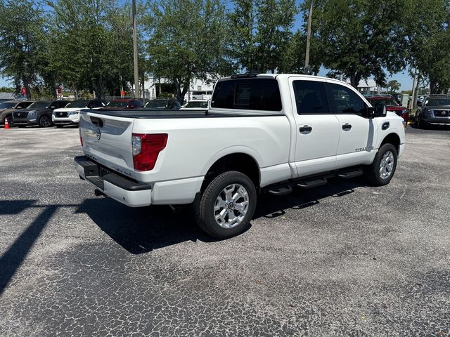 2024 Nissan Titan XD SV