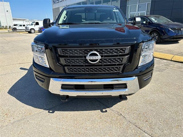 2024 Nissan Titan XD SV