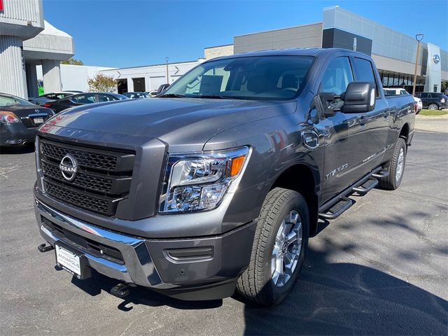 2024 Nissan Titan XD SV