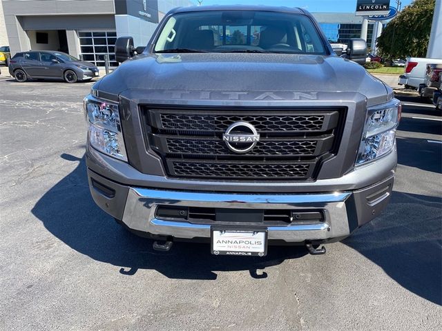 2024 Nissan Titan XD SV