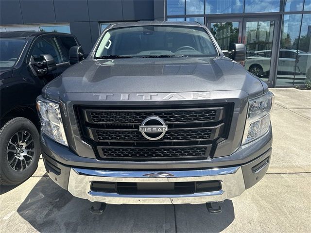 2024 Nissan Titan XD SV