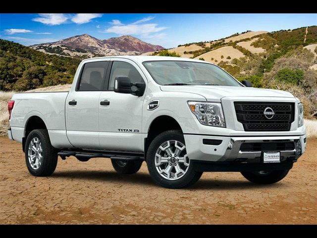 2024 Nissan Titan XD SV