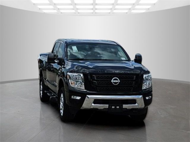 2024 Nissan Titan XD SV