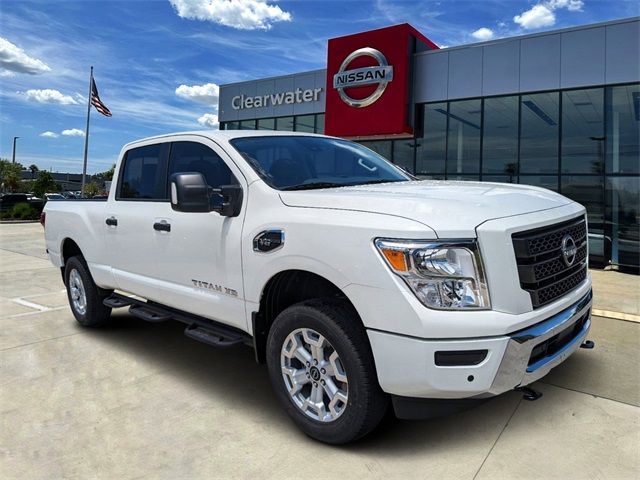 2024 Nissan Titan XD SV