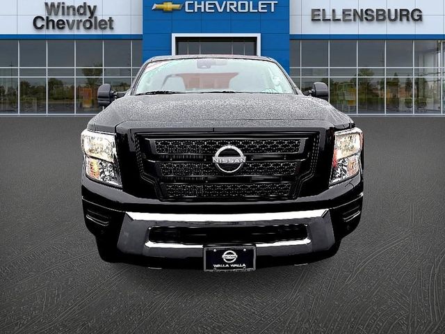 2024 Nissan Titan XD SV