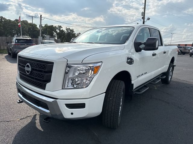 2024 Nissan Titan XD SV