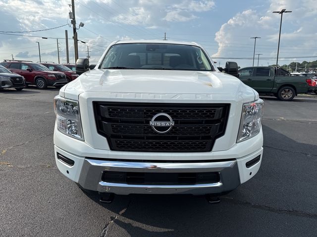 2024 Nissan Titan XD SV