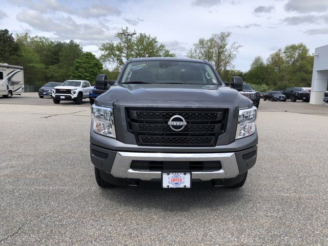 2024 Nissan Titan XD SV