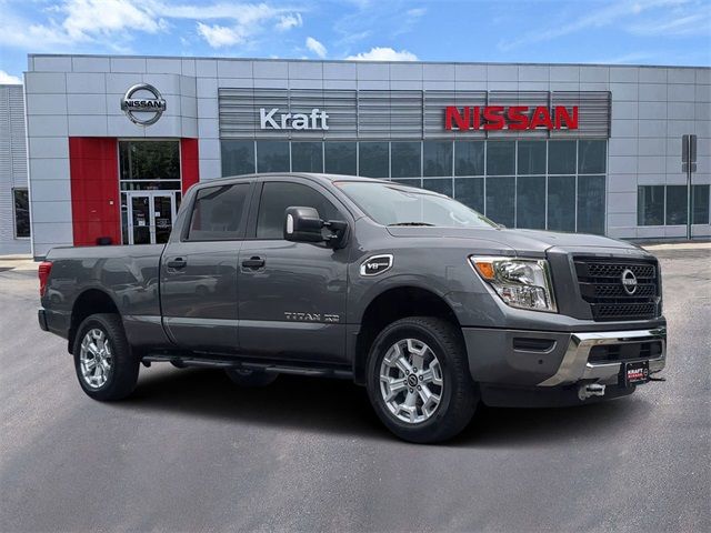 2024 Nissan Titan XD SV