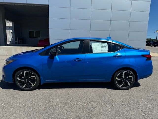 2024 Nissan Versa SR