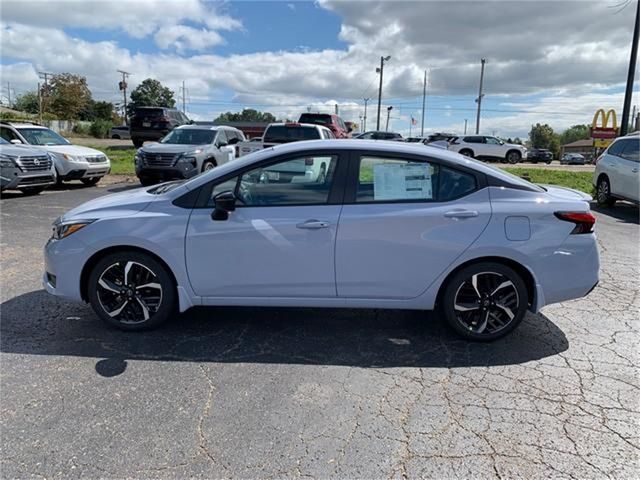 2024 Nissan Versa SR