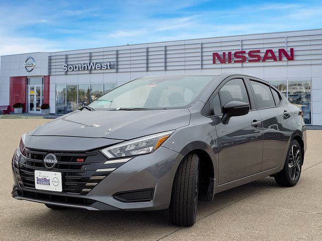 2024 Nissan Versa SR