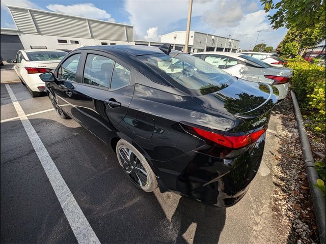 2024 Nissan Versa SR