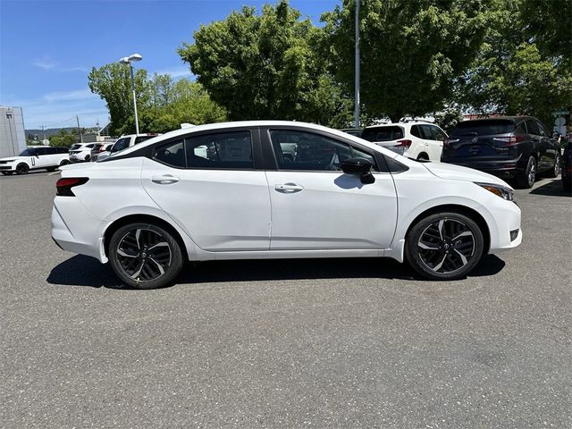 2024 Nissan Versa SR