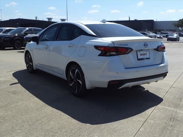 2024 Nissan Versa SR