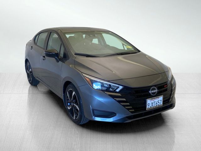 2024 Nissan Versa SR