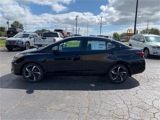 2024 Nissan Versa SR