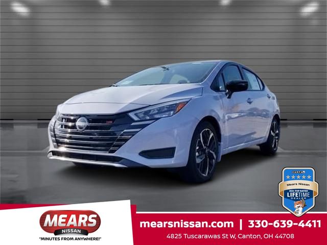 2024 Nissan Versa SR