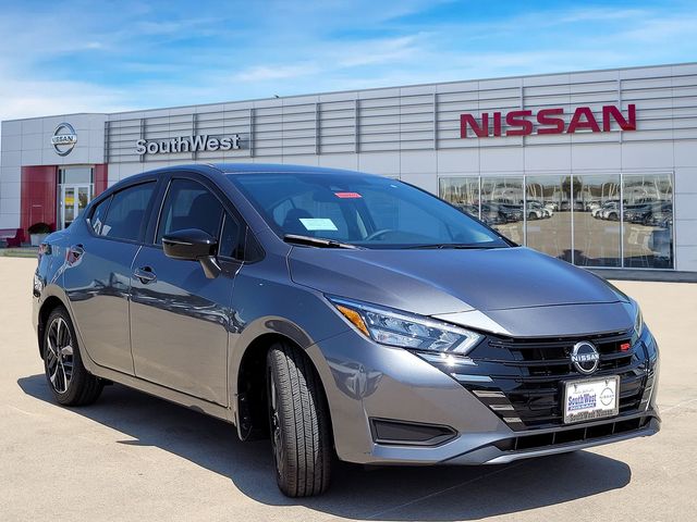 2024 Nissan Versa SR