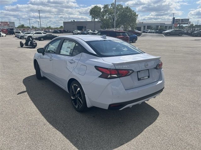 2024 Nissan Versa SR