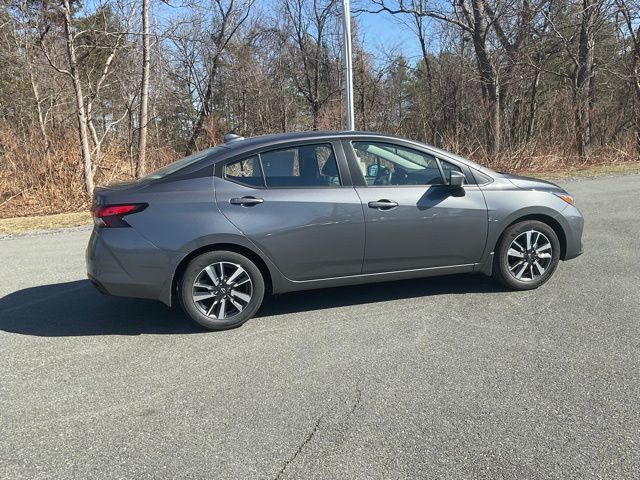 2024 Nissan Versa SV