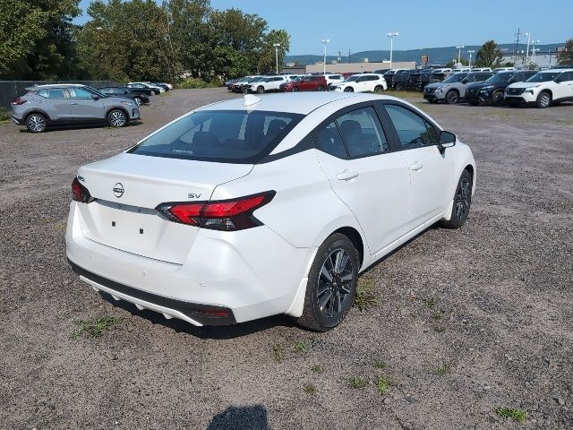 2024 Nissan Versa SV