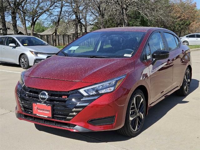 2024 Nissan Versa SR