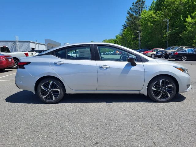 2024 Nissan Versa SR