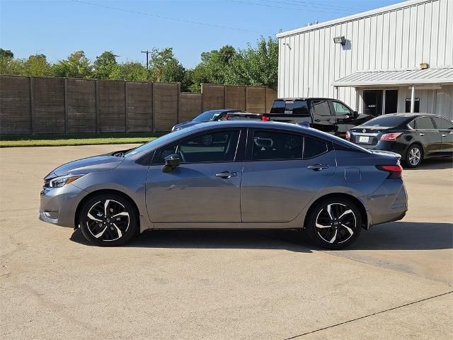 2024 Nissan Versa SR