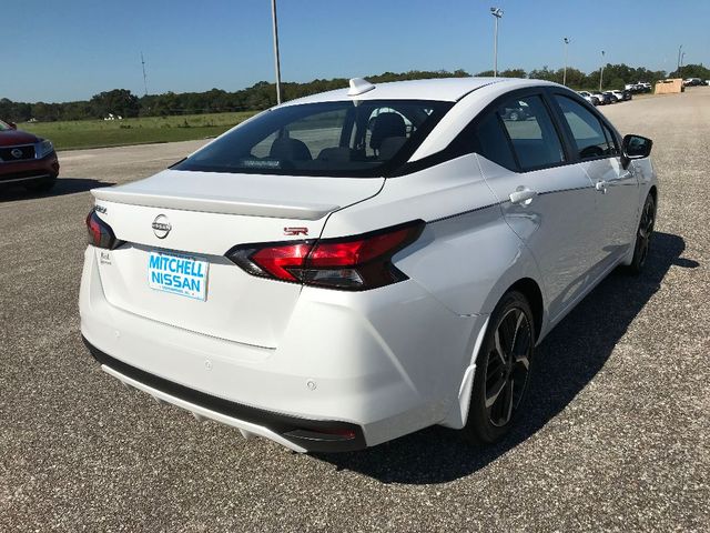 2024 Nissan Versa SR