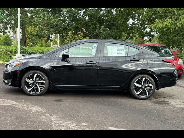 2024 Nissan Versa SR