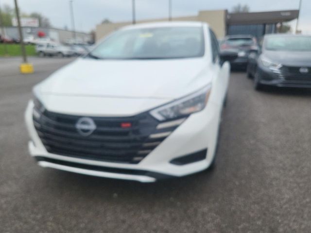 2024 Nissan Versa SR