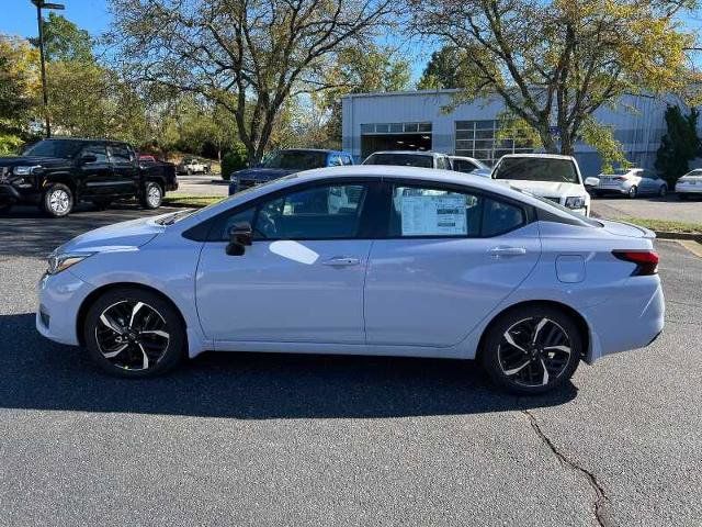 2024 Nissan Versa SR