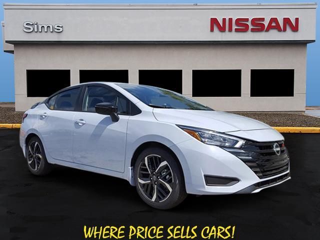 2024 Nissan Versa SR