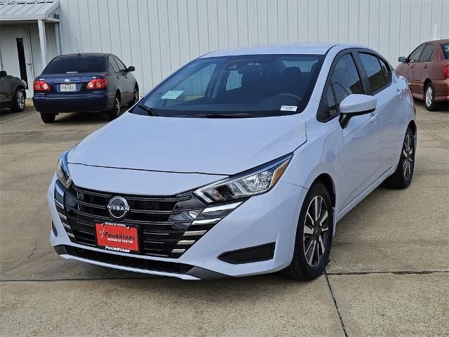 2024 Nissan Versa SV