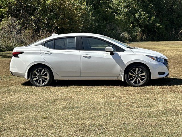 2024 Nissan Versa SV