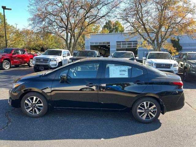 2024 Nissan Versa SV