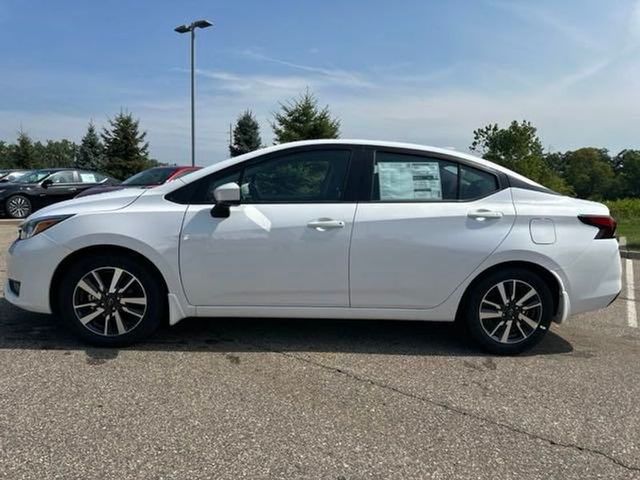 2024 Nissan Versa SV