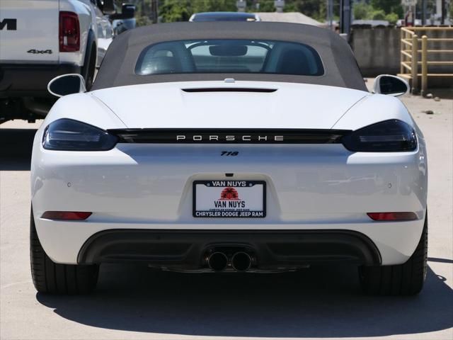 2024 Porsche 718 Boxster Base