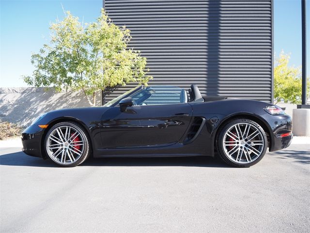 2024 Porsche 718 Boxster S