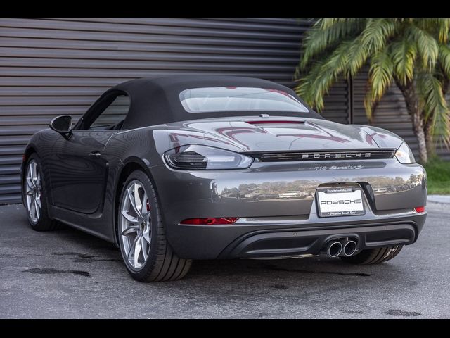 2024 Porsche 718 Boxster S