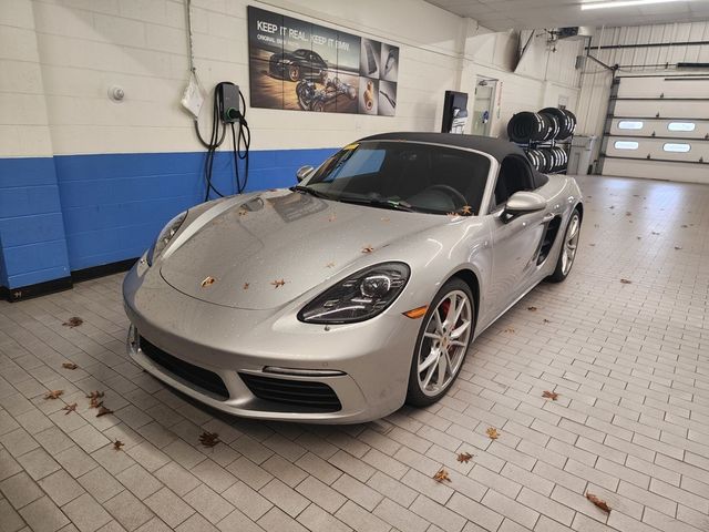 2024 Porsche 718 Boxster S