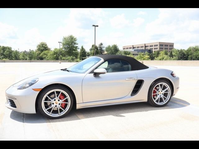 2024 Porsche 718 Boxster S