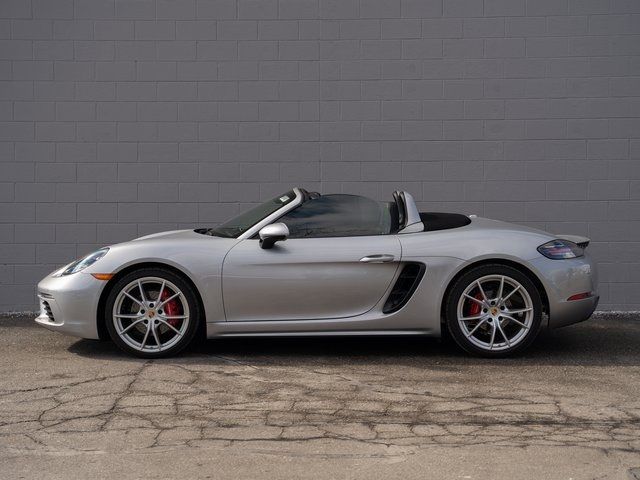 2024 Porsche 718 Boxster S