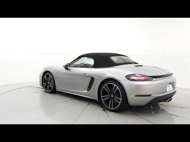 2024 Porsche 718 Boxster S