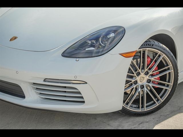 2024 Porsche 718 Boxster S