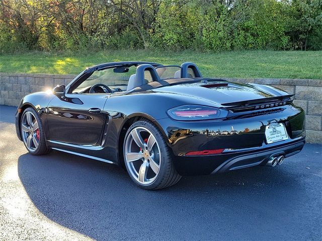 2024 Porsche 718 Boxster S