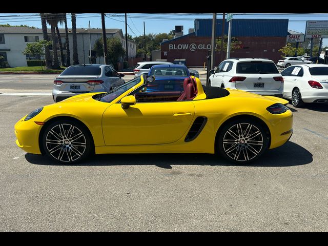 2024 Porsche 718 Boxster 